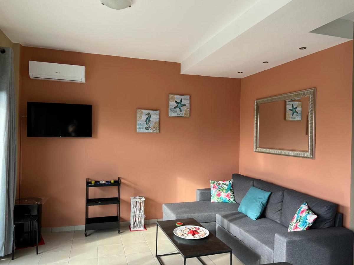 Kakovatos - Luxury Sea Apartment “Roberta” 66M2 Exterior foto